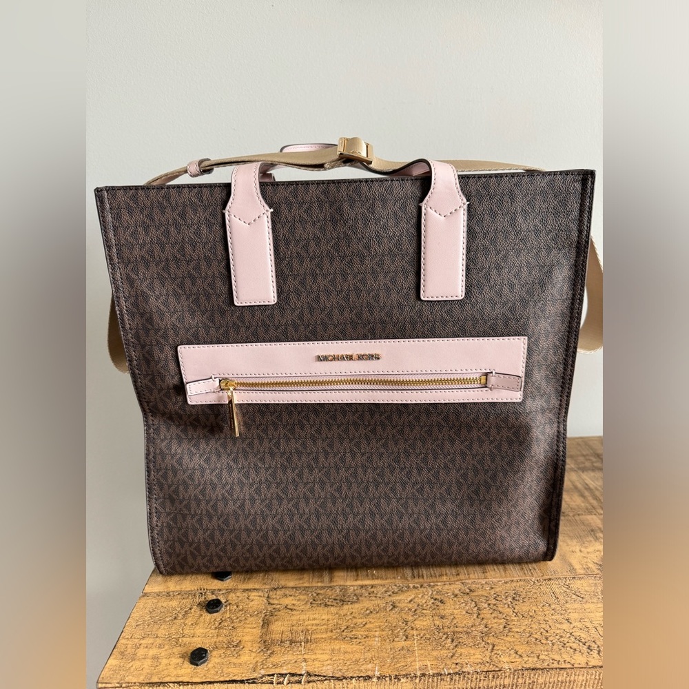 Michael Kors Kenly Tote